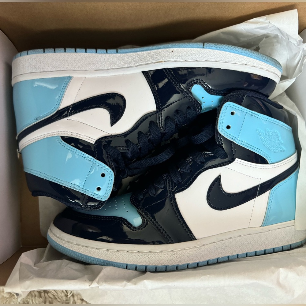 Women’s Jordan 1 Retro OG High Blue Chill size 7.5